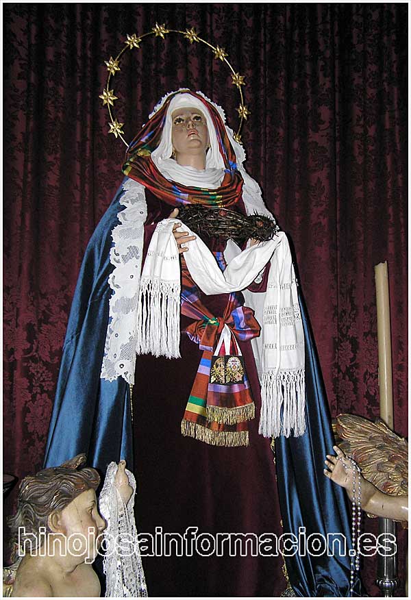 El vestido de hebrea para María | Hinojosa Información